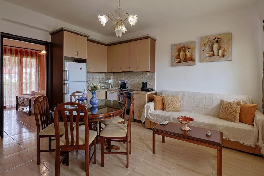 Zeusplace Leptokarya Seaside Apartment Екстер'єр фото